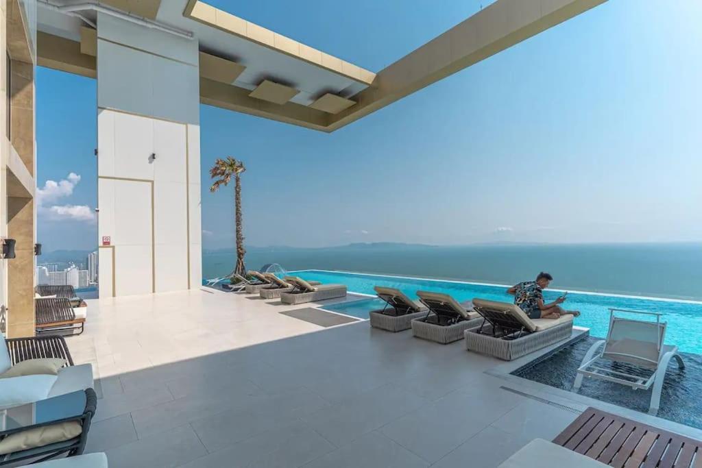 Sea View 5 Star Facilities Luxury Stay At Pattaya جومتين بيتش المظهر الخارجي الصورة