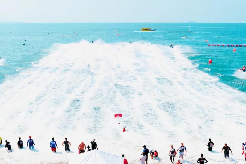 Sea View 5 Star Facilities Luxury Stay At Pattaya جومتين بيتش المظهر الخارجي الصورة
