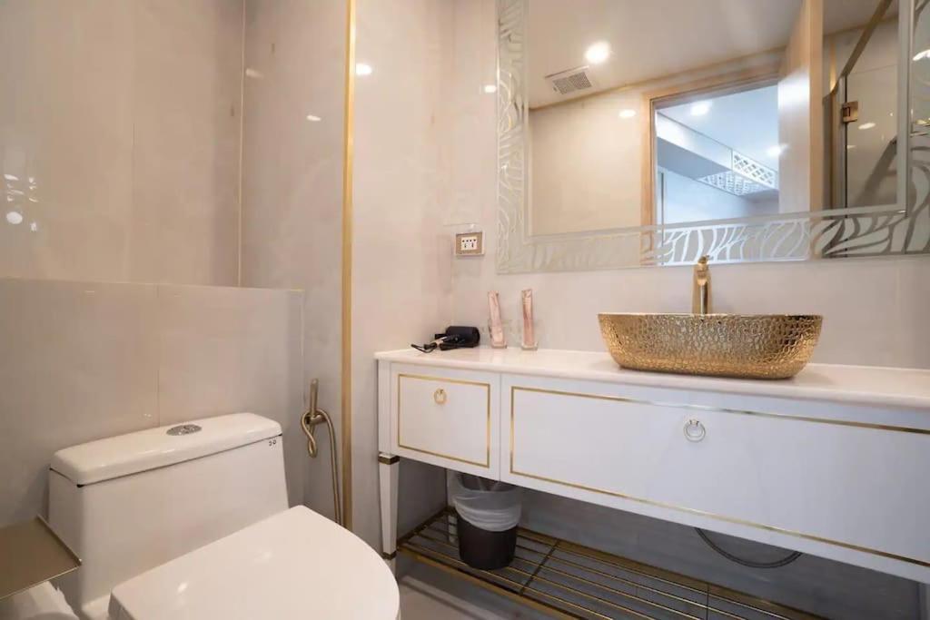 Sea View 5 Star Facilities Luxury Stay At Pattaya جومتين بيتش المظهر الخارجي الصورة
